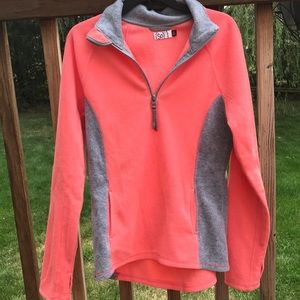 Super comfortable fleece 1/4 zip light sweatshirt!